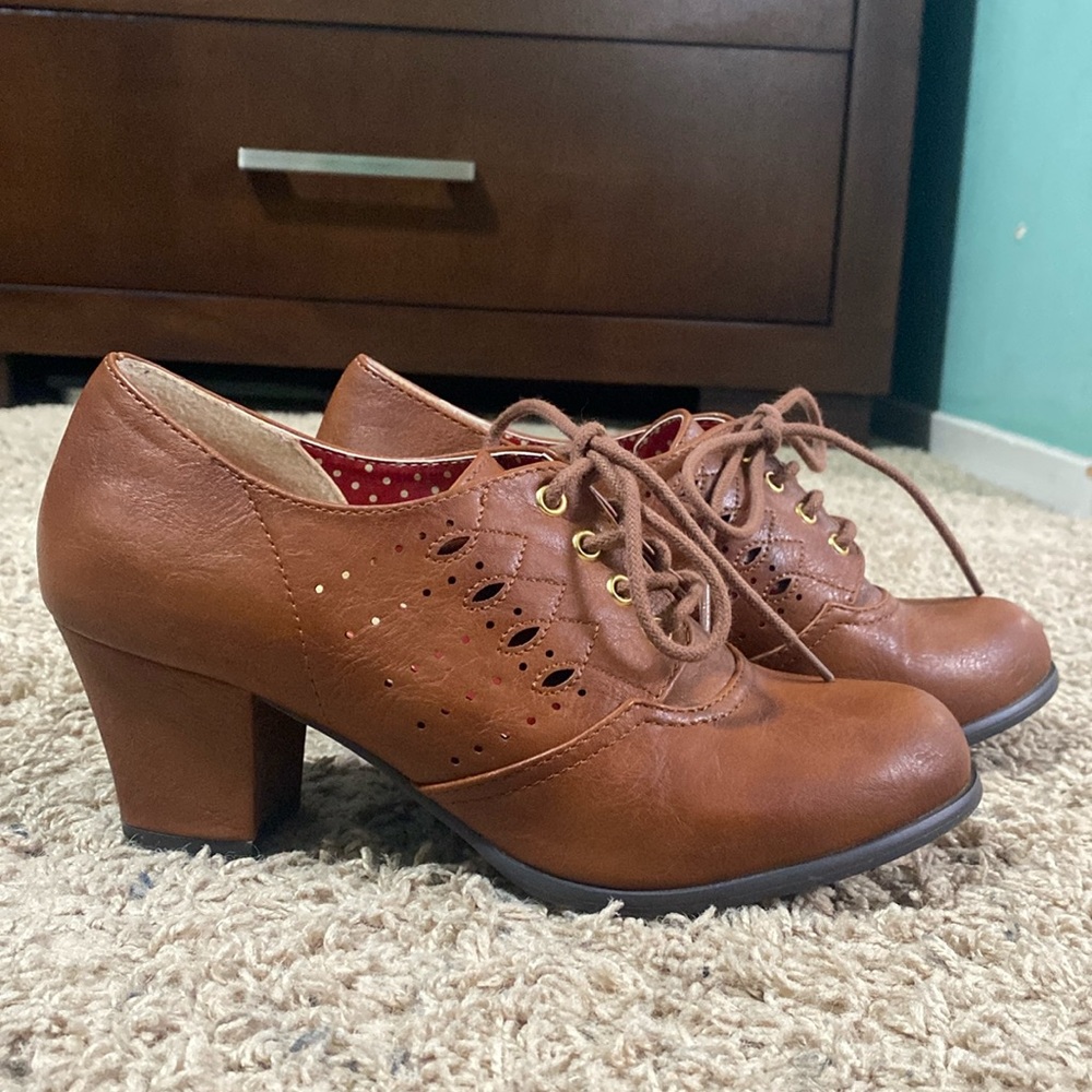 B.A.I.T Footwear Rosie Oxford